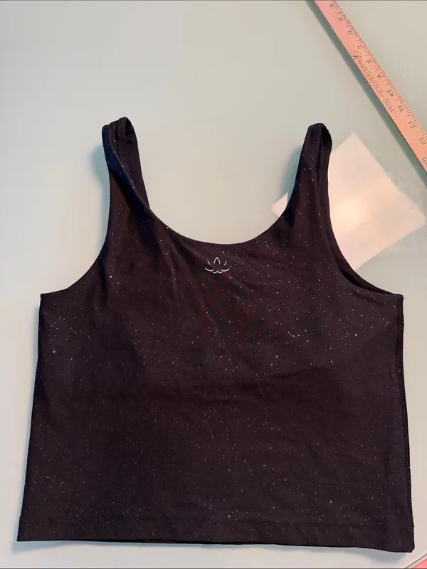 Beyond Yoga Black Speckle Crop Tank size large - Image 8