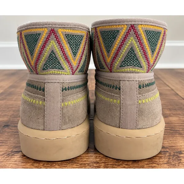 Bernardo Drea Embroidered Suede Sheepskin Lined Ankle Boots Women's 7M - Image 3