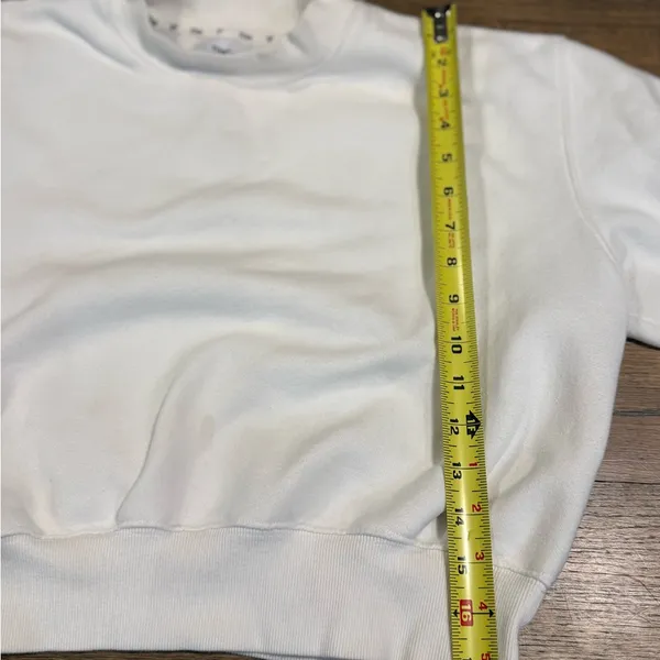 TNA Aritzia White Cropped Crewneck Sweatshirt: Size- Medium - Image 4