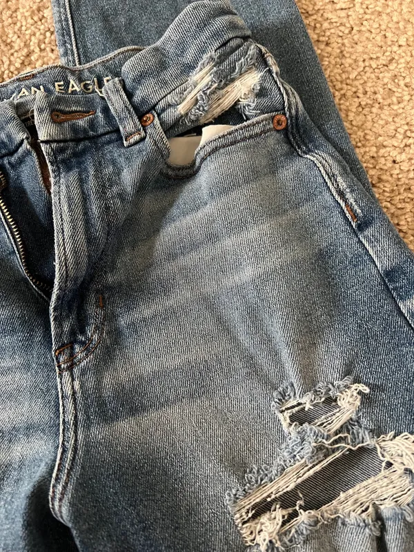 American Eagle Boyfriend Jeans - Image 4