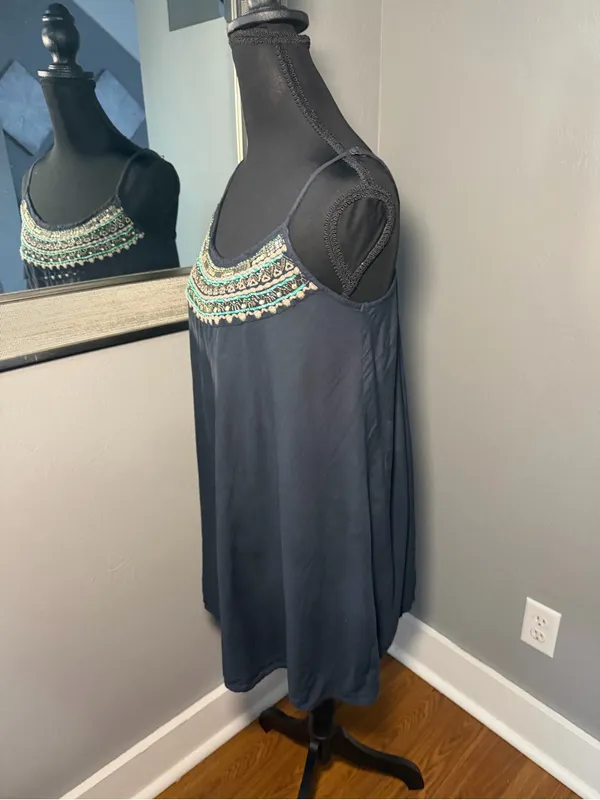 American Eagle black slip dress boho style beaded scoop neckline medium - Image 4