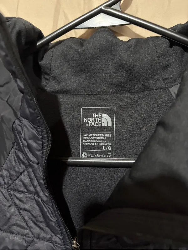 North face jacket - Image 2