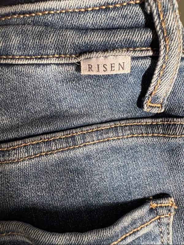 Risen Distressed Straight-Leg Jeans 27 - Image 12
