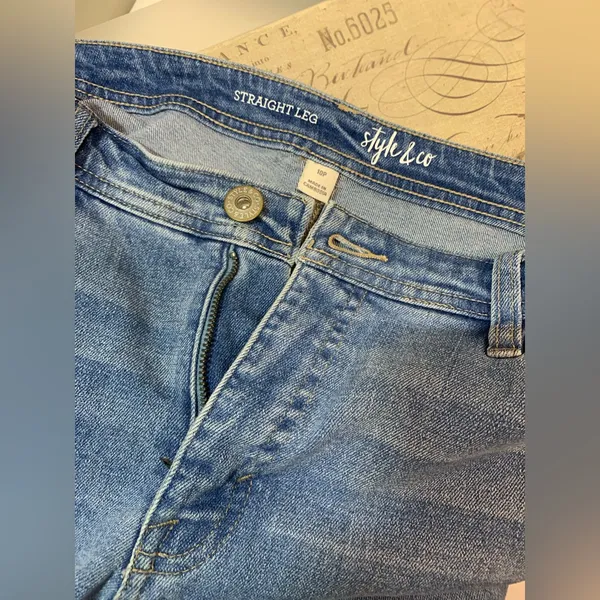 Style and Co Straight Leg Distressed Denim Blue Jeans - Image 7
