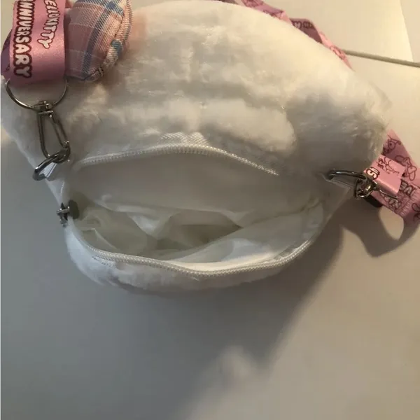 Hello Kitty Purse a Sanrio Original New Still in bag. - Image 7
