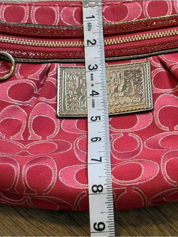 Coach Vintage Y2K Poppy Hot Pink Crossbody Purse - Image 6