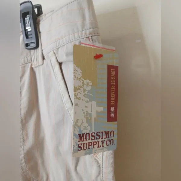 Mossimo Supply Co.‎ Beige Bermuda Shorts Size 11 / L - Image 7
