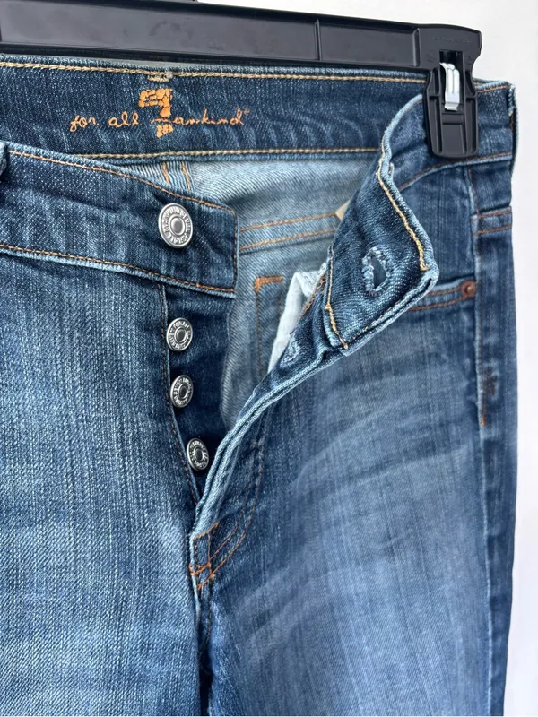 7 For All Mankind Boycut Jeans Boyfriend Fit Bootcut Straight Leg Medium Wash - Image 8