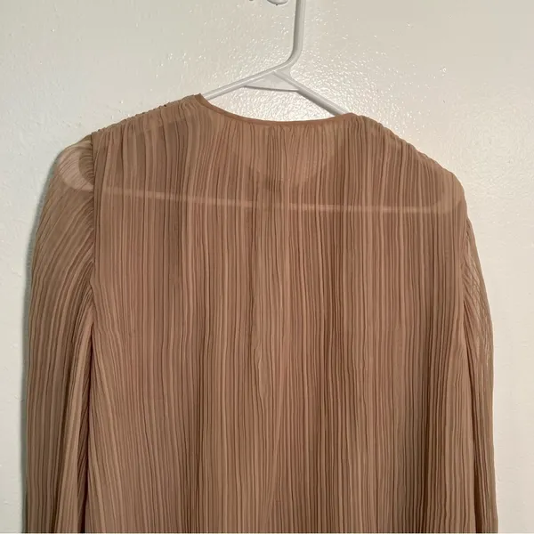 Women's‎ Pleated Blouse Long Sleeve Tan Brown Lace Hem Reversible Tie Closure - Image 5