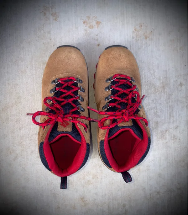 Columbia Women’s Newton Ridge Suede Boots Sz 6 - Image 9