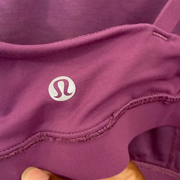 Lululemon energy sports bra, size 10 - Image 3