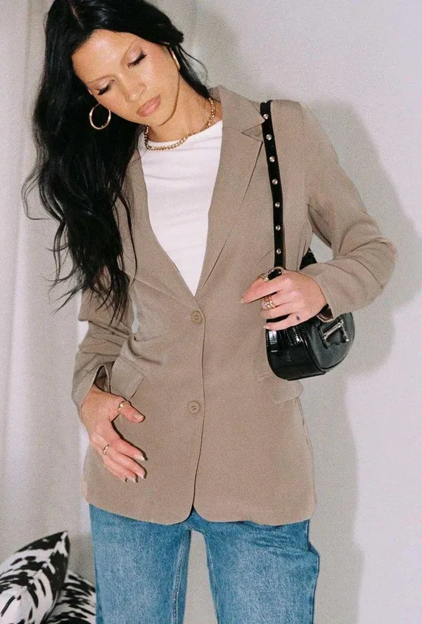 Princess Polly NWT ROZZILA BLAZER TAUPE - Image 3