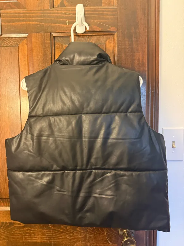 Old Navy Leather Vest Faux - Image 2