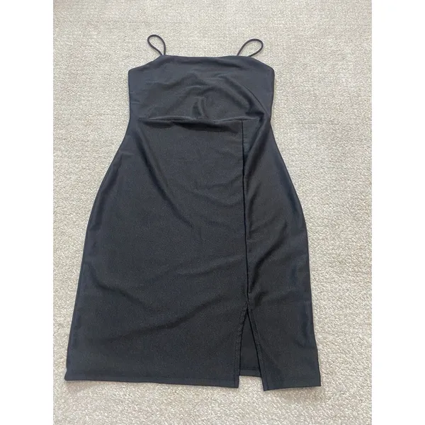 Elegant Black Strapless Bodycon Dress with Side Slit Size S - Image 2