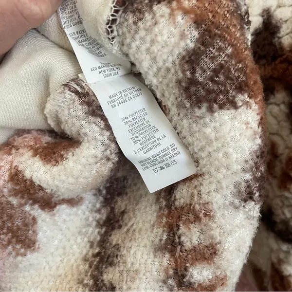 Aerie Sherpa Half Zip Pullover Snowflake Print Teddy Fleece Size M Pink Brown - Image 12