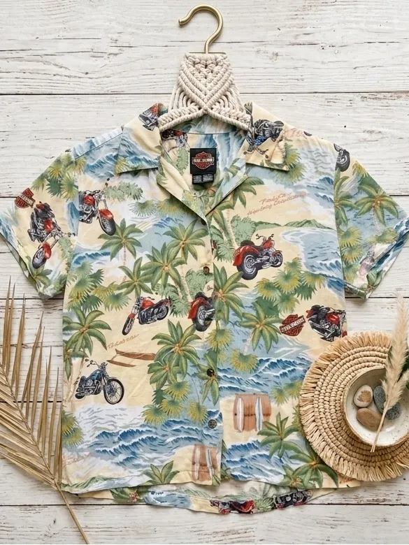 HARLEY DAVIDSON VINTAGE Women’s Hawaiian Button Down Tropical Shirt - Image 2