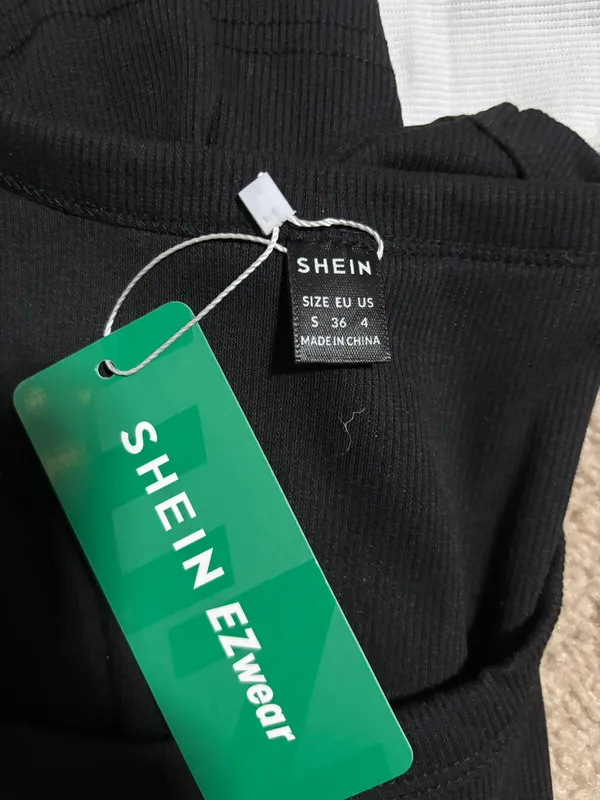 Cropped Long Sleeve - Image 3