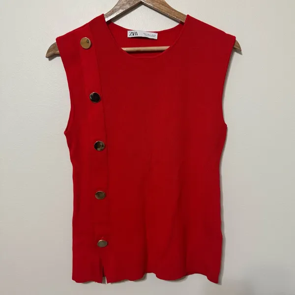 ZARA Knit Sleeveless Top Gold Buttons Size Large - Image 3