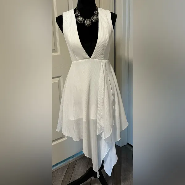 NBD Lexi Midi Dress with Plunge Neckline - Image 2
