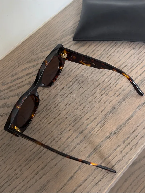 Anine Bing Madrid Sunglasses in Dark Tortoise - Image 6