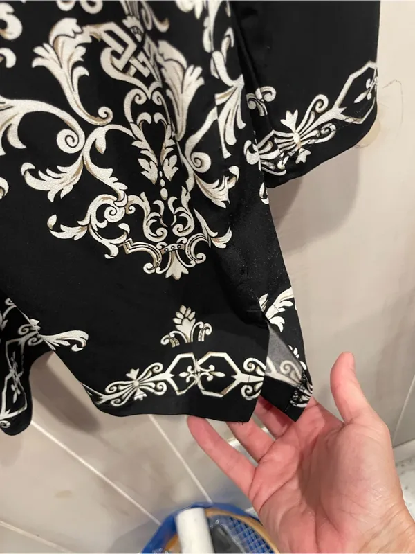Cute Y2K stretchy flowy baroque bling collar top JM Collection regency old money - Image 5