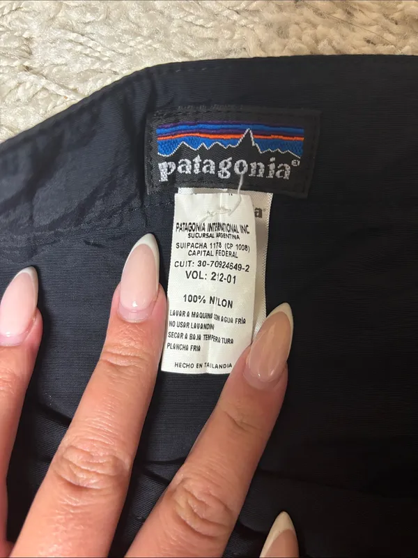 Patagonia Black Mini Skirt with White Trim - Image 2
