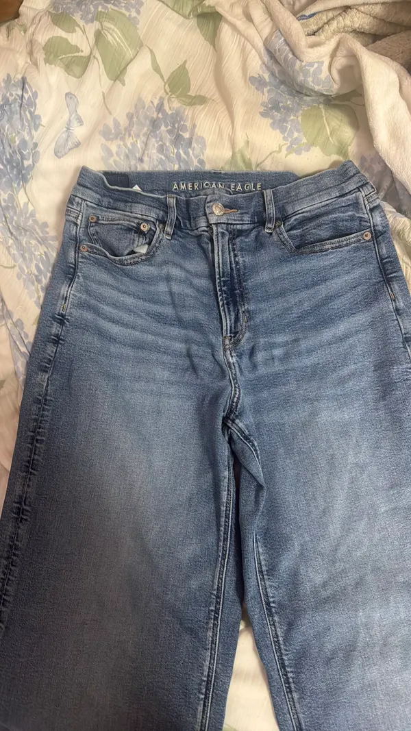American Eagle Jeans Wide-Leg High-Rise - Image 4