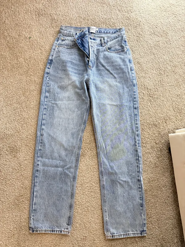 Princess Polly Asymmetrical Jeans - Image 3