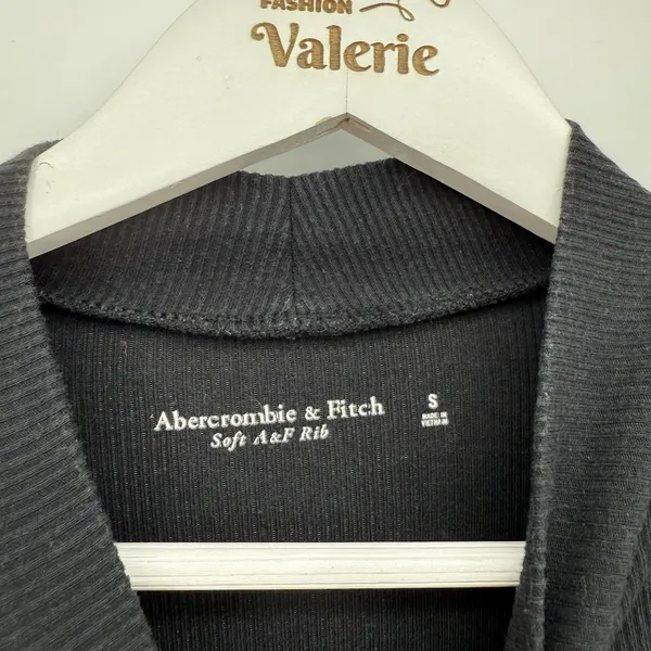 Abercrombie & Fitch Black Long Sleeve Mock Neck Tee - Image 8