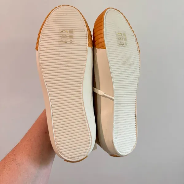 J Crew Classic High Top Canvas Sneaker Size 7‎ - Image 3