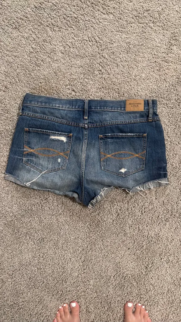 Abercrombie Denim Shorts - Image 5