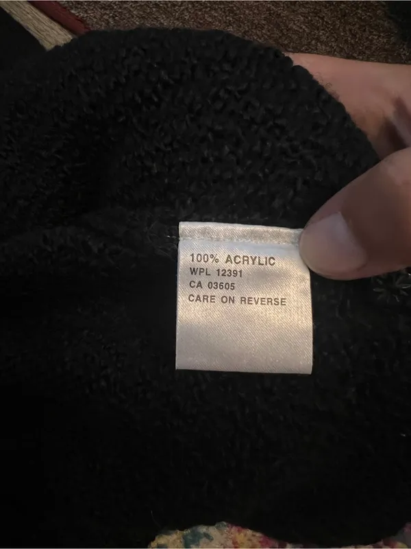 Northern isles medium black cardigan - Image 8