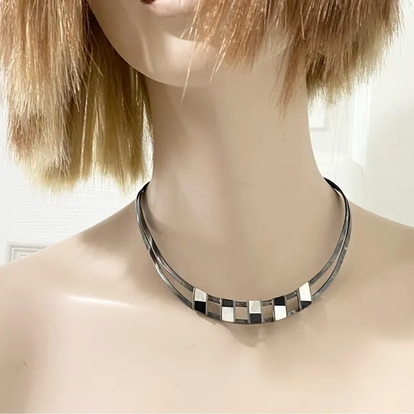 Sterling Silver 925 Gunmetal Onyx/Mother of Pearl Cuff Choker Collar Necklace - Image 3