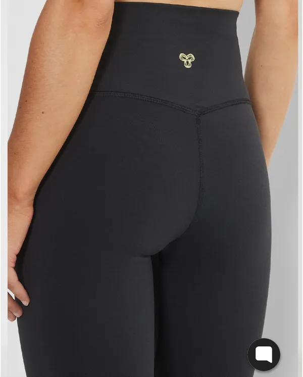 Aritzia black cheeky leggings  - Image 2