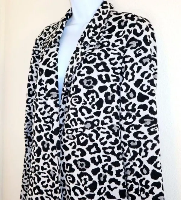 Andrew Marc‎ leopard print black and white longline open front cardigan size S - Image 10