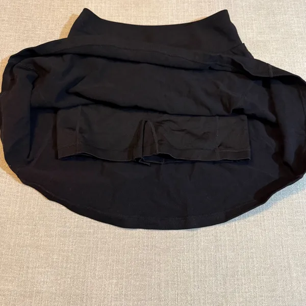 Fabletics Black Athletic‎ Skort Skirt Activewear Tennis Golf Gym Workout - Image 2