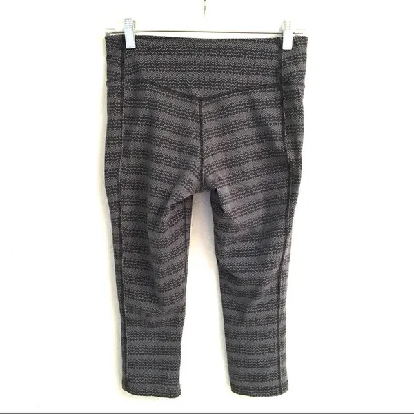 Nike Dry Fit dot print striped cropped leggings S‎ - Image 3