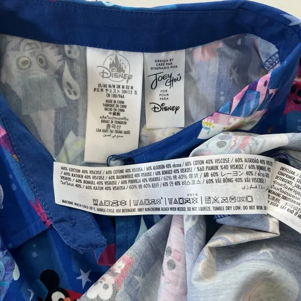 Disney Joey Ghou Mens Button Up Short Sleeve Shirt M Blue Magic Kingdom Mickey - Image 3
