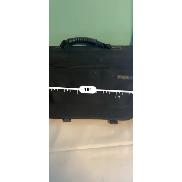 Overland Travelware Laptop Messenger Bag‎ Black - Image 4