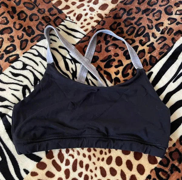 Athleta Bra, black / gray size  M - Image 4