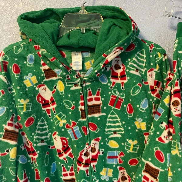 18/20 XXL Kids Children’s Christmas Santa Green Jumper Fleece Presents Full Zip - Image 2