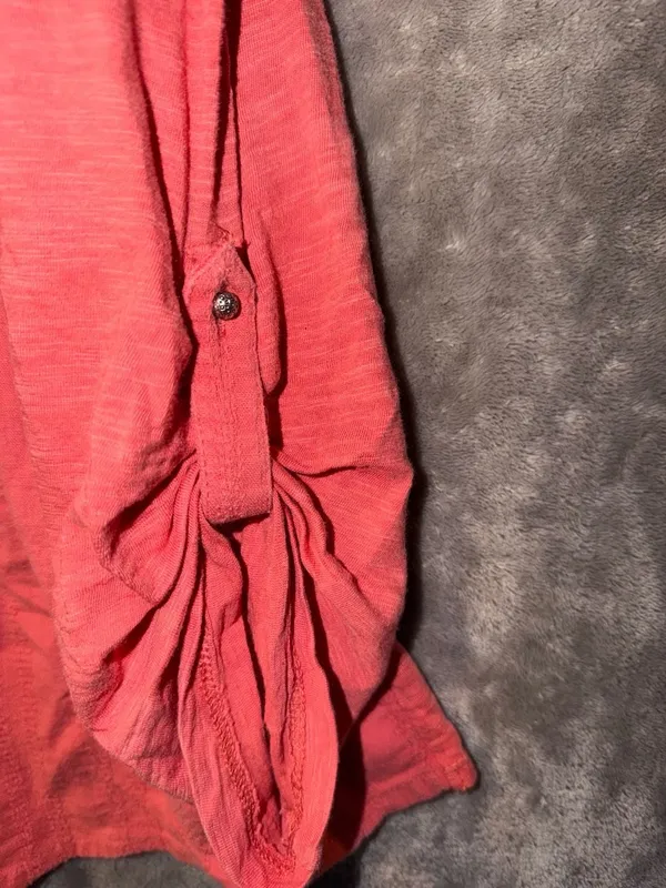 Gloria Vanderbilt Zuri Roll Up Sleeve Blouse Size L Coral Pink Crochet - Image 5