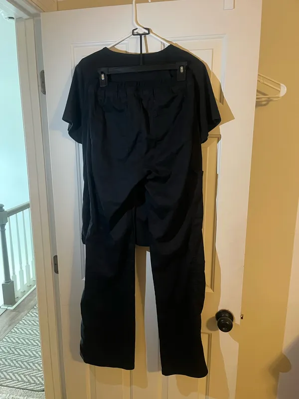 Cherokee Scrubs - Image 3