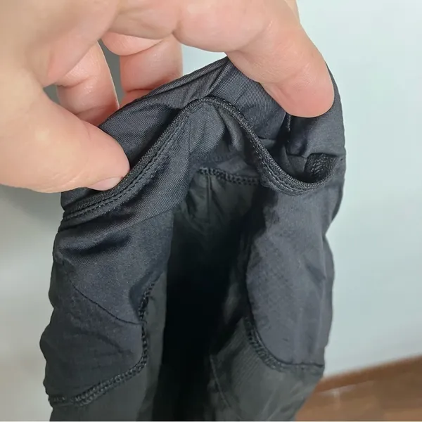 Patagonia Women’s‎ Strider shorts black size medium - Image 8