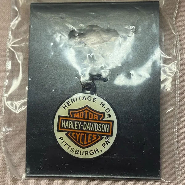 Women’s Harley Davidson Necklace Pendant Round Dip Dot .5” Diameter New - Image 2