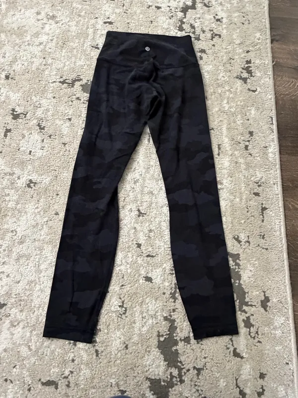 Lululemon Align Pant 25" Size 4 - Heritage 365 Camo Deep Coal Multi - Image 3