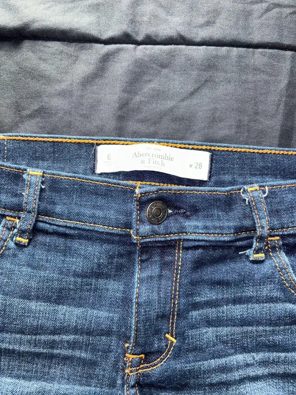 Shorts - Image 2