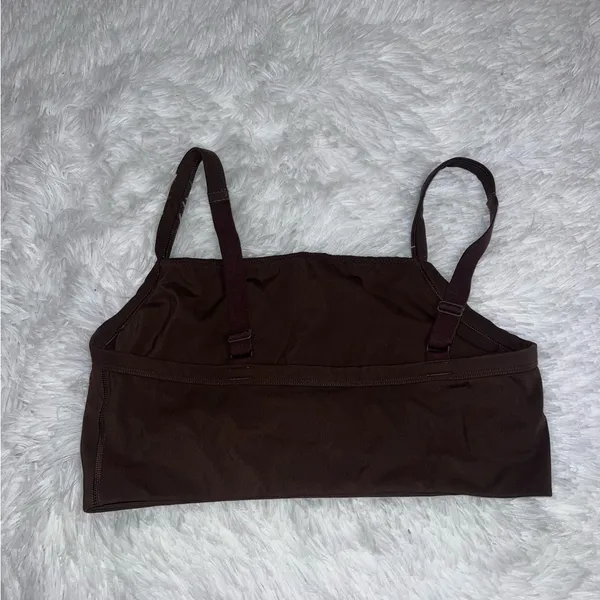 Aerie Chocolate Brown Ribbed Sports Bra Top size Medium - Image 4
