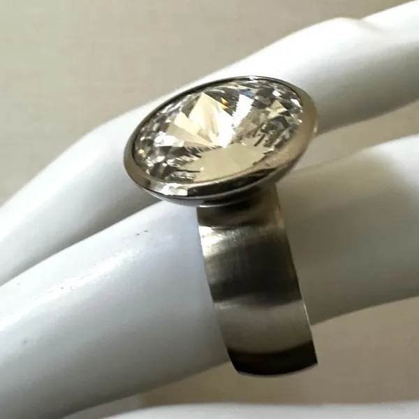 Stainless steel clear rhinestone ring Silver - Image 2