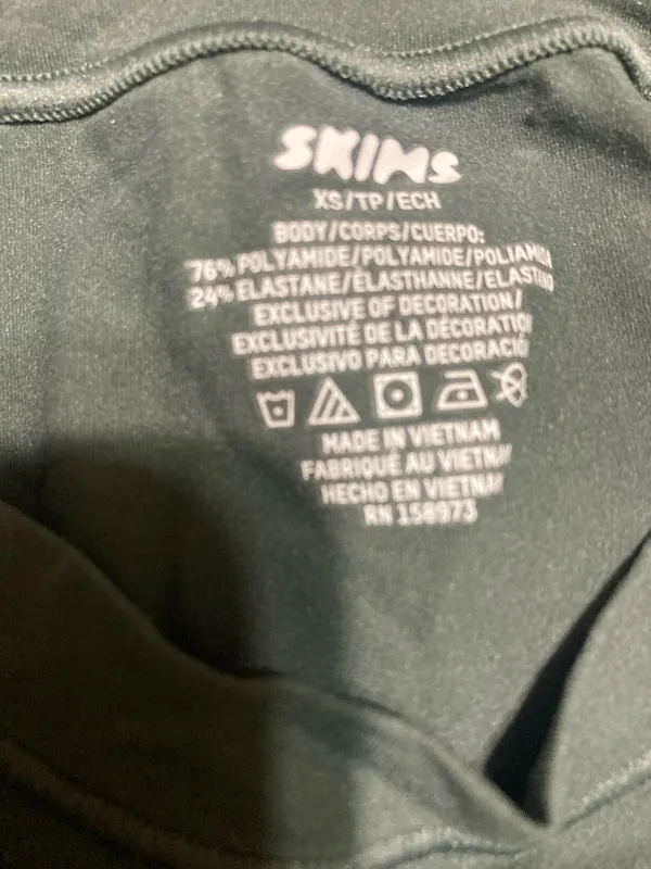 SKIMS Fits Everybody Long Sleeve T-Shirt XS - Image 5